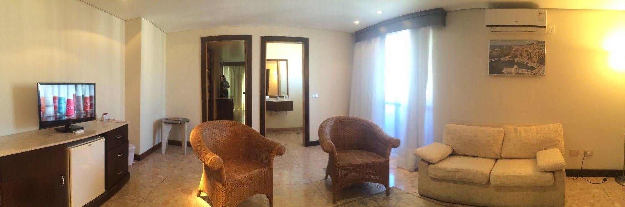 Hotel Parnaso Balneário Camboriú Exteriör bild